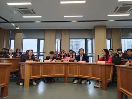 说明: “爱我中华。聚焦话筒”校园主持人大赛活动