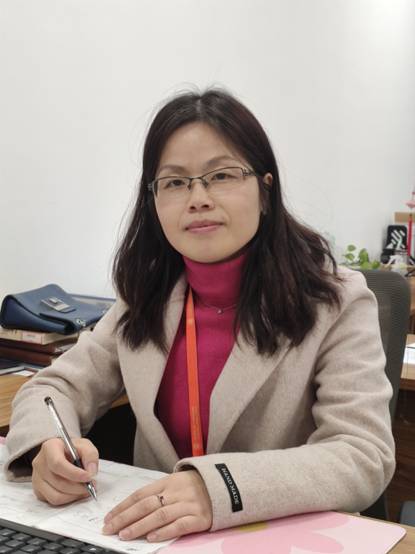 张晓静工作照.jpg